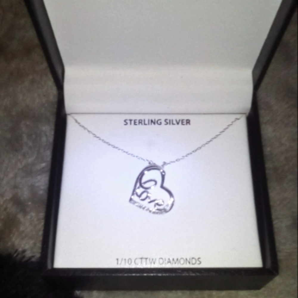 NWTS STERLING SILVER GENUINE DIAMOND NECKLACE